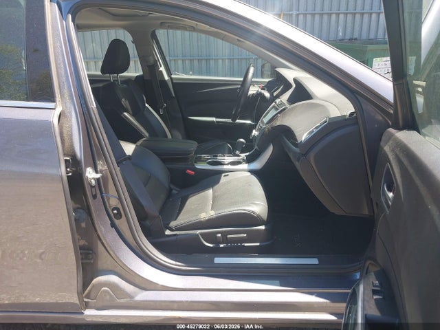 Продажа на аукционе авто 2018 Acura Tlx, vin: 19UUB1F36JA005803, номер лота: 45279032
