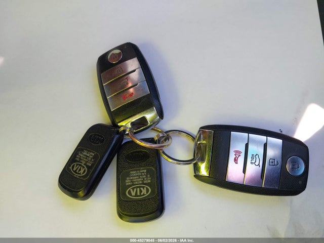 2016 Kia Sorento 3.3l Sxl მანქანა იყიდება აუქციონზე, vin: 5XYPKDA5XGG028497, აუქციონის ნომერი: 45279045