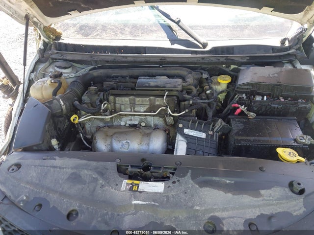 Продаж на аукціоні авто 2015 Chrysler 200 Limited, vin: 1C3CCCAB9FN660074, номер лоту: 45279051