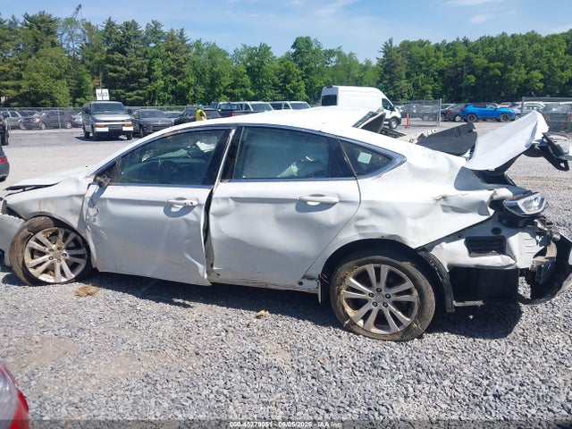 Продаж на аукціоні авто 2015 Chrysler 200 Limited, vin: 1C3CCCAB9FN660074, номер лоту: 45279051