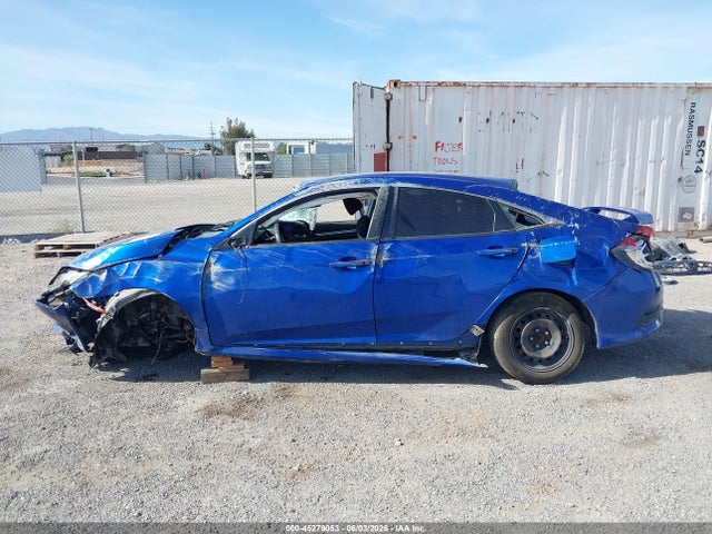 Продаж на аукціоні авто 2018 Honda Civic Lx, vin: 2HGFC2F53JH594842, номер лоту: 45279053