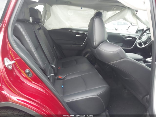 2022 Toyota Rav4 Xle Premium მანქანა იყიდება აუქციონზე, vin: 2T3C1RFV4NW210363, აუქციონის ნომერი: 45279086