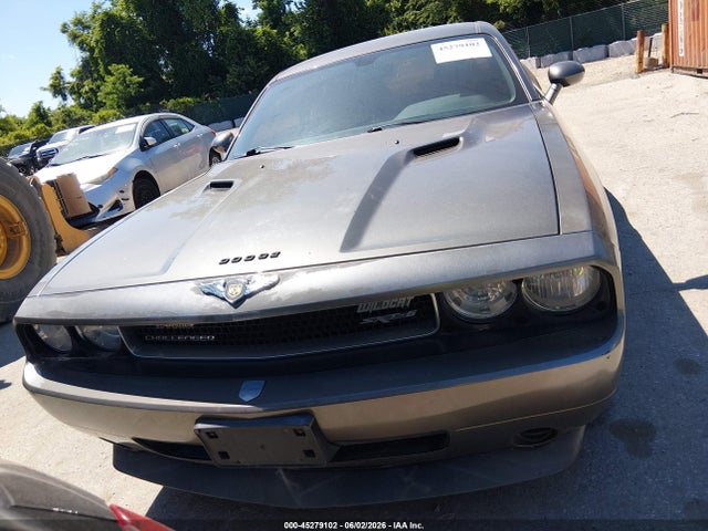 Продаж на аукціоні авто 2010 Dodge Challenger Se, vin: 2B3CJ4DV0AH179517, номер лоту: 45279102