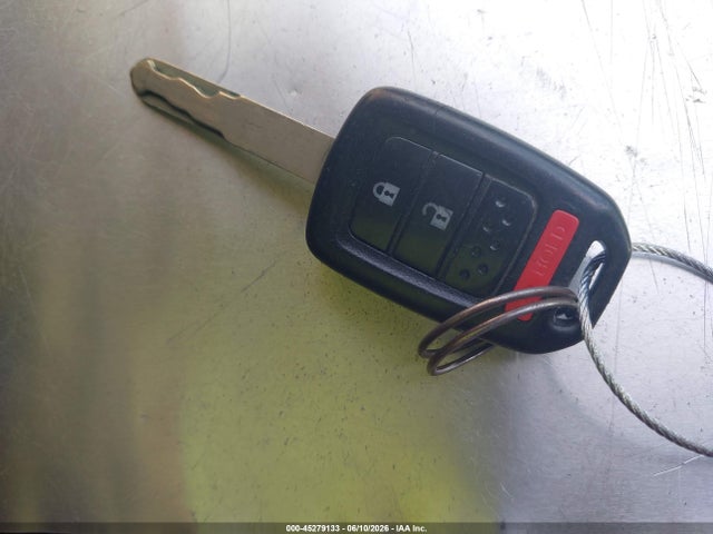 Продажа на аукционе авто 2015 Honda Fit Lx, vin: 3HGGK5H53FM744060, номер лота: 45279133