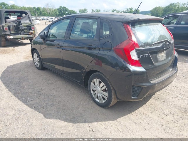 Продажа на аукционе авто 2015 Honda Fit Lx, vin: 3HGGK5H53FM744060, номер лота: 45279133
