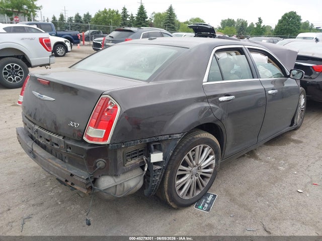 2012 Chrysler 300 Limited მანქანა იყიდება აუქციონზე, vin: 2C3CCAHG4CH182589, აუქციონის ნომერი: 45279201