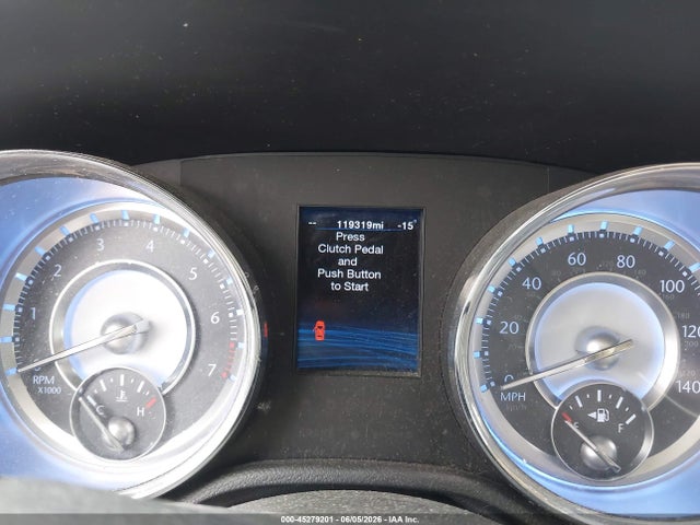 45279201 :رقم المزاد ، 2C3CCAHG4CH182589 vin ، 2012 Chrysler 300 Limited مزاد بيع
