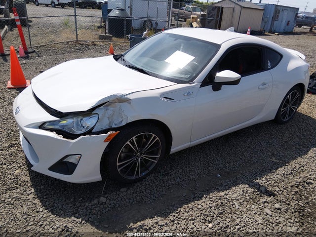 Scion FR-S 2016 JF1ZNAA16G9704236 Image 2