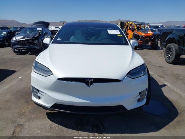 Tesla Model X 100d/75d/90d 2017 5YJXCBE2XHF067391 Image 12