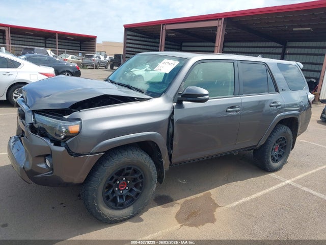 Продажа на аукционе авто 2015 Toyota 4runner Sr5 Premium, vin: JTEBU5JR5F5264636, номер лота: 45279229
