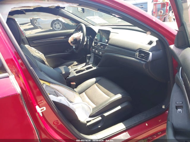 2018 Honda Accord Sport მანქანა იყიდება აუქციონზე, vin: 1HGCV1F34JA137803, აუქციონის ნომერი: 45279239