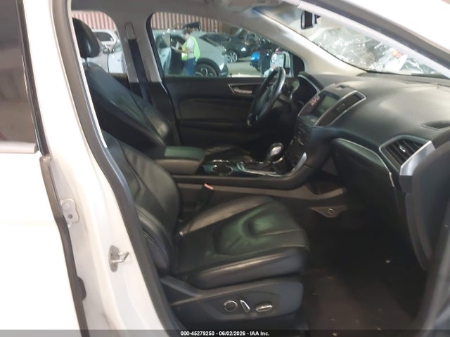 45279250 :رقم المزاد ، 2FMTK4K88FBC21401 vin ، 2015 Ford Edge Titanium مزاد بيع