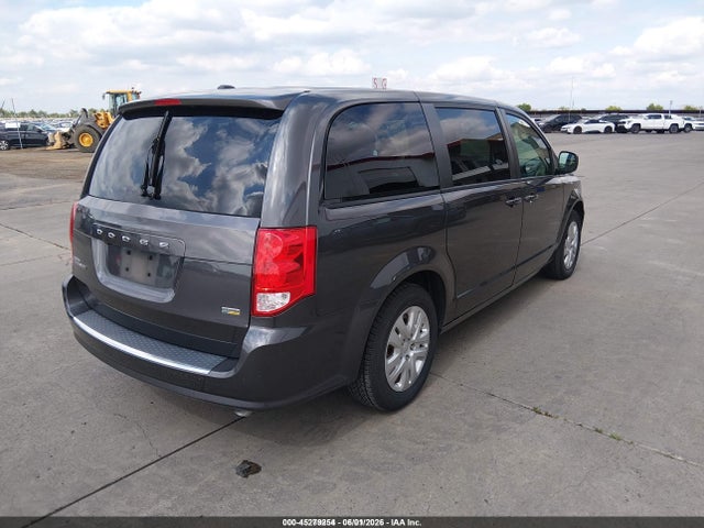 2C4RDGBG4JR339947 Dodge Grand Caravan Se