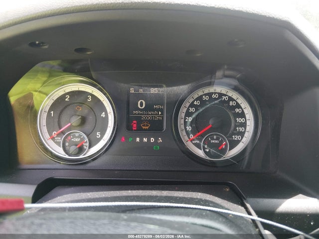 3C6UR5DLXFG627244 RAM 2500 Slt