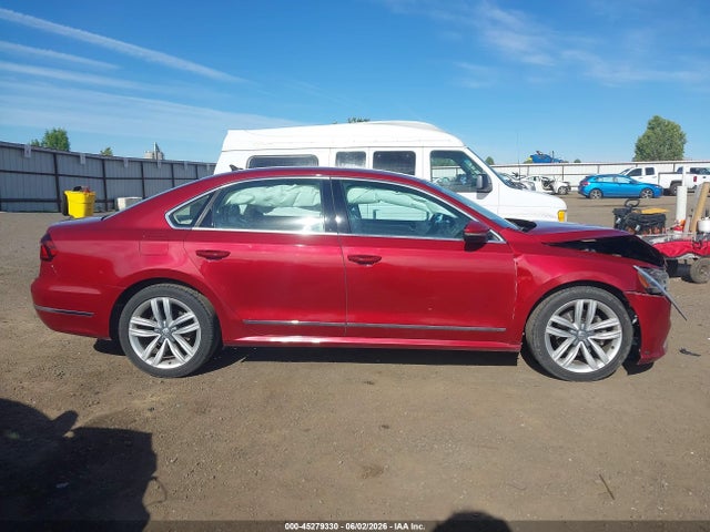 1VWGT7A37HC047959 Volkswagen Passat 1.8t Se