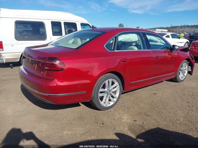1VWGT7A37HC047959 Volkswagen Passat 1.8t Se