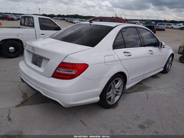 Продаж на аукціоні авто 2014 Mercedes-benz C 250 Sport, vin: WDDGF4HB3ER313515, номер лоту: 45279353