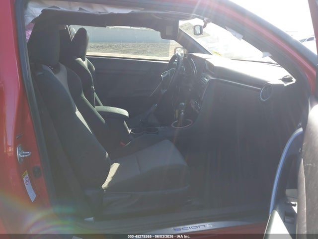 Продажа на аукционе авто 2015 Scion Tc, vin: JTKJF5C75FJ002542, номер лота: 45279365