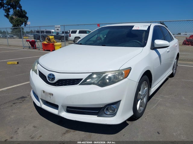Aukcja sprzedaży 2014 Toyota Camry Se, vin: 4T1BF1FK0EU812996, numer aukcji: 45279369