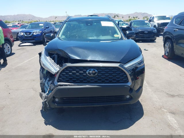Toyota Corolla Cross Xle 2022 7MUDAABGXNV021706 Image 13