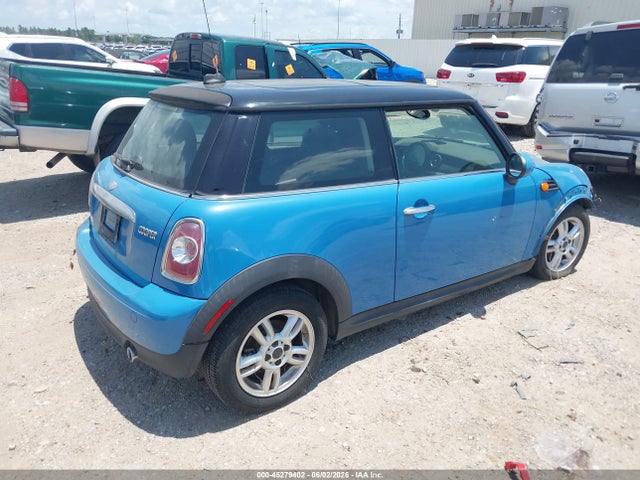 45279402 :رقم المزاد ، WMWSU3C5XDT678696 vin ، 2013 Mini Hardtop Cooper مزاد بيع