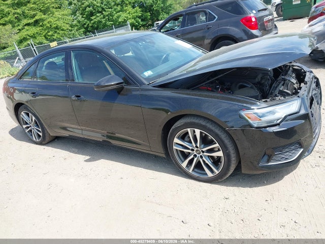 45279409 :رقم المزاد ، WAUD3AF26MN057073 vin ، 2021 Audi A6 مزاد بيع