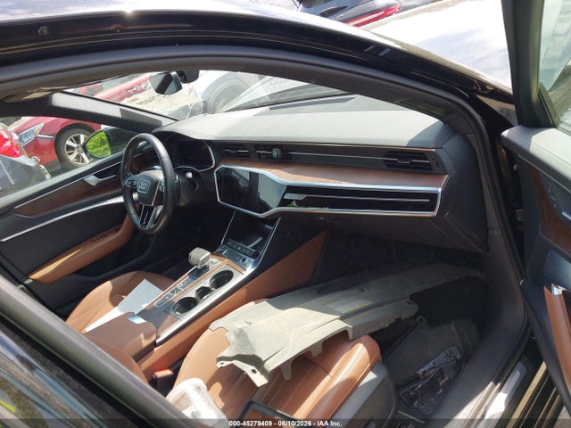 Продажа на аукционе авто 2021 Audi A6, vin: WAUD3AF26MN057073, номер лота: 45279409
