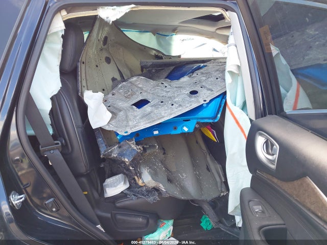 45279483 :رقم المزاد ، 5N1AL0MNXFC521067 vin ، 2015 Infiniti Qx60 مزاد بيع