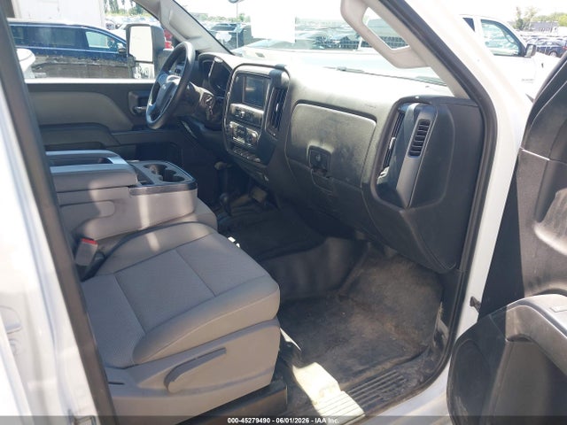 1GC1KUEG9JF257670 Chevrolet Silverado 2500hd Wt