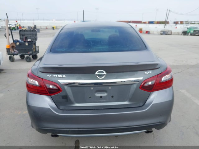Nissan Altima 2.5 Sr 2018 1N4AL3AP7JC186294 Image 17