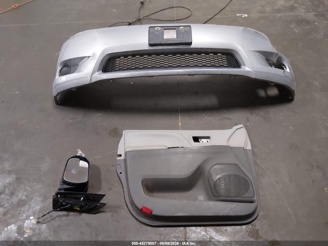 45279507 :رقم المزاد ، 5TDJK3DC5FS126736 vin ، 2015 Toyota Sienna Le 7 Passenger مزاد بيع