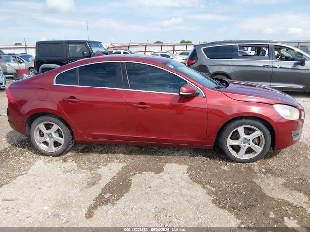 45279553 :رقم المزاد ، YV1622FS9C2033297 vin ، 2012 Volvo S60 T5 مزاد بيع