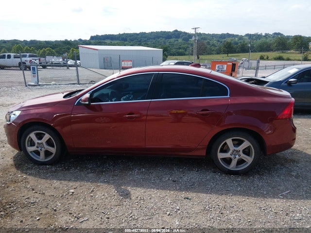 45279553 :رقم المزاد ، YV1622FS9C2033297 vin ، 2012 Volvo S60 T5 مزاد بيع