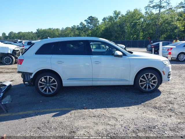 Продажа на аукционе авто 2018 Audi Q7 3.0t Premium, vin: WA1LAAF73JD009235, номер лота: 45279565
