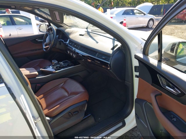 Продажа на аукционе авто 2018 Audi Q7 3.0t Premium, vin: WA1LAAF73JD009235, номер лота: 45279565