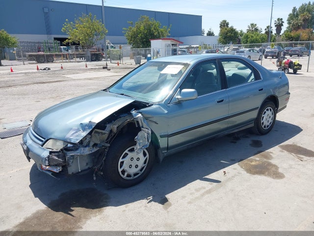 1994 Honda Accord Lx/ex მანქანა იყიდება აუქციონზე, vin: 1HGCD5636RA073608, აუქციონის ნომერი: 45279583