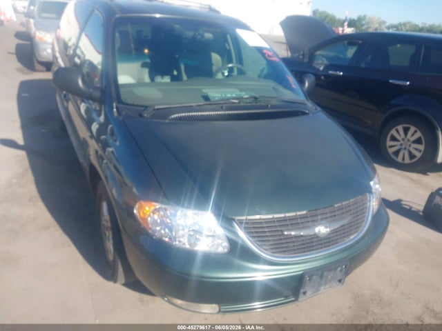 Продажа на аукционе авто 2001 Chrysler Town & Country Limited, vin: 2C8GP64L51R145848, номер лота: 45279617