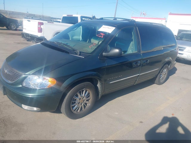 Продажа на аукционе авто 2001 Chrysler Town & Country Limited, vin: 2C8GP64L51R145848, номер лота: 45279617
