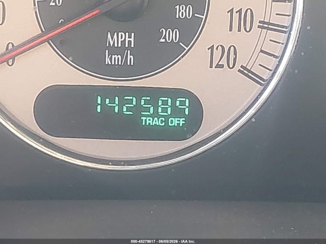 Продажа на аукционе авто 2001 Chrysler Town & Country Limited, vin: 2C8GP64L51R145848, номер лота: 45279617