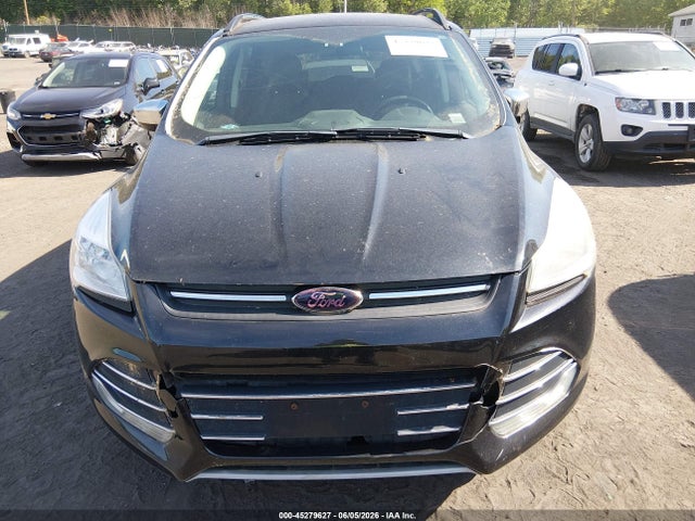 Продажа на аукционе авто 2015 Ford Escape Se, vin: 1FMCU9G97FUA02609, номер лота: 45279627