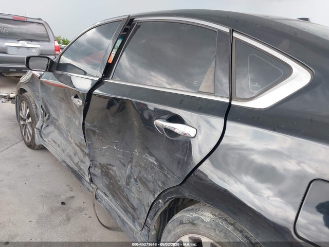 2017 Nissan Altima 2.5 Sv მანქანა იყიდება აუქციონზე, vin: 1N4AL3AP2HC249747, აუქციონის ნომერი: 45279648