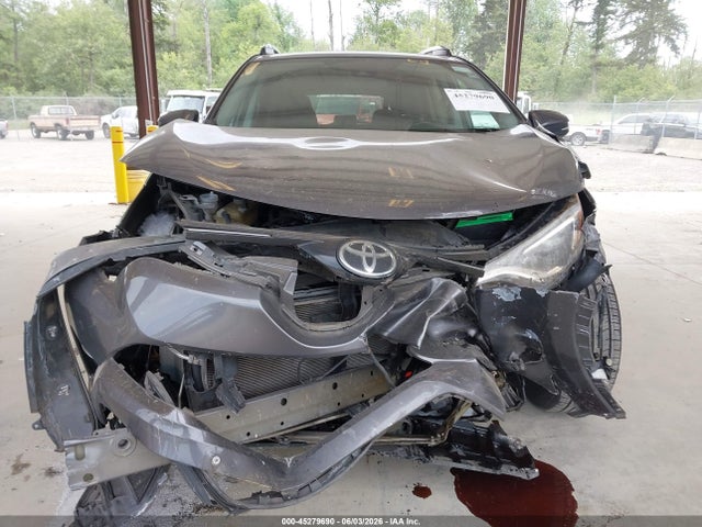 Toyota Rav4 Xle 2017 2T3WFREV3HW355186 Image 12