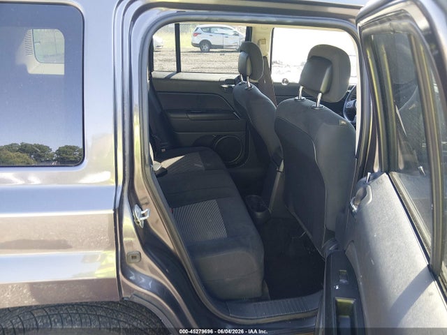 2016 Jeep Patriot Latitude მანქანა იყიდება აუქციონზე, vin: 1C4NJRFB0GD608443, აუქციონის ნომერი: 45279696