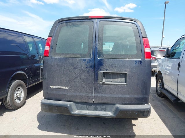 Aukcja sprzedaży 2020 Chevrolet Express Cargo Rwd 2500 Regular Wheelbase Wt, vin: 1GCWGAFP3L1193940, numer aukcji: 45279708