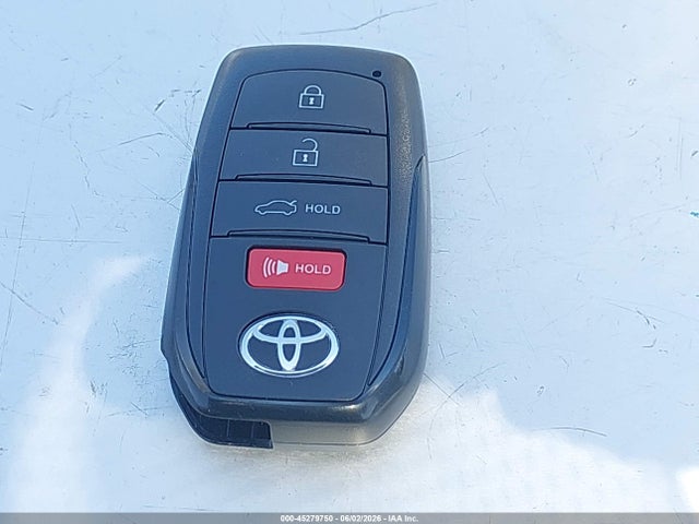 4T1DBADKXTU046750 Toyota CAMRY SE