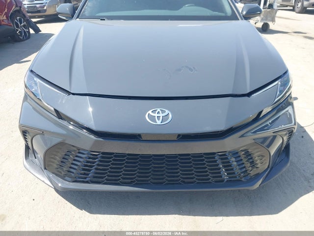 4T1DBADKXTU046750 Toyota CAMRY SE