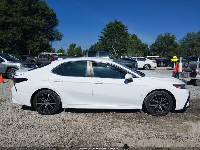 Продажа на аукционе авто 2024 Toyota Camry Se, vin: 4T1G11AK0RU865943, номер лота: 45279756