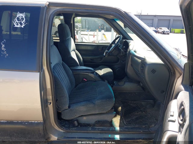 2000 Chevrolet S-10 Ls მანქანა იყიდება აუქციონზე, vin: 1GCCT19W2Y8214289, აუქციონის ნომერი: 45279762