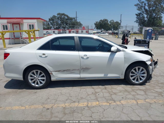 45279765 :رقم المزاد ، 4T1BF1FK1EU462908 vin ، 2014 Toyota Camry Xle مزاد بيع