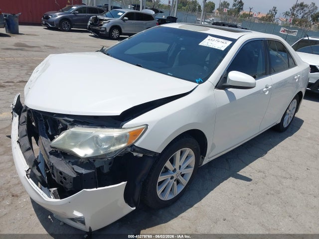 45279765 :رقم المزاد ، 4T1BF1FK1EU462908 vin ، 2014 Toyota Camry Xle مزاد بيع